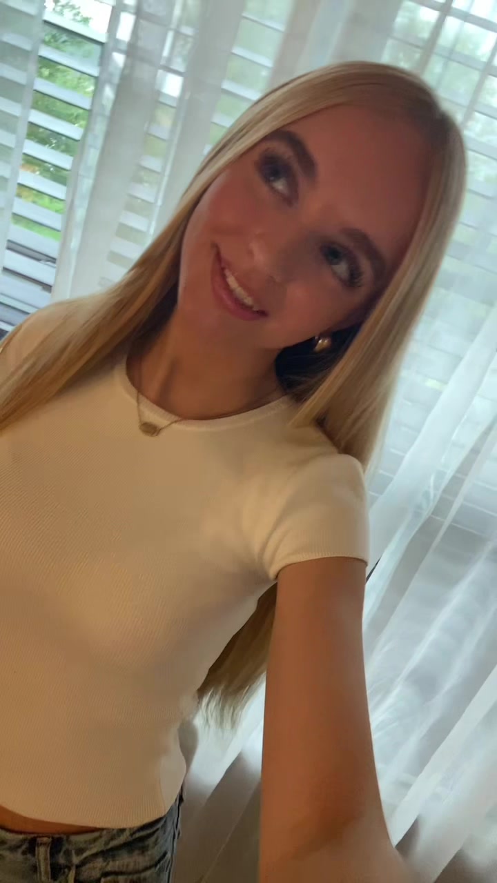 @isabella