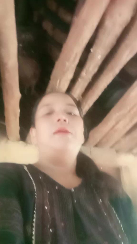 @Mina 🥰 nepalii 💗💋