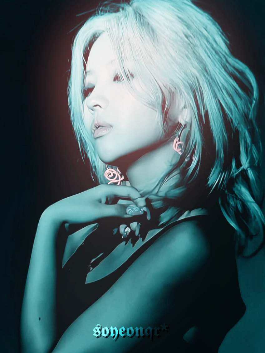 @𝐬𝐨𝐲𝐞𝐨𝐧𝐪𝐫*