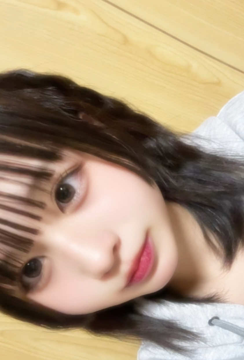 @✿.·