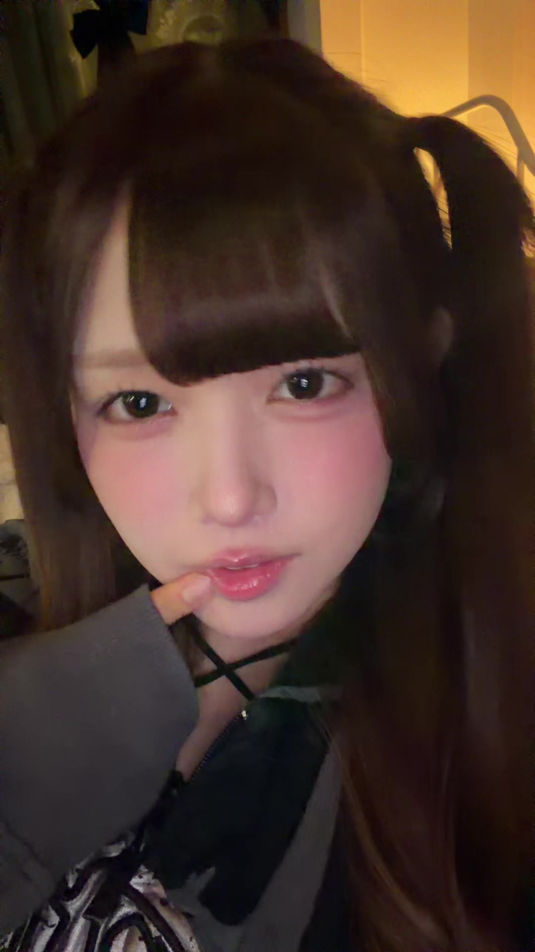 @むむ