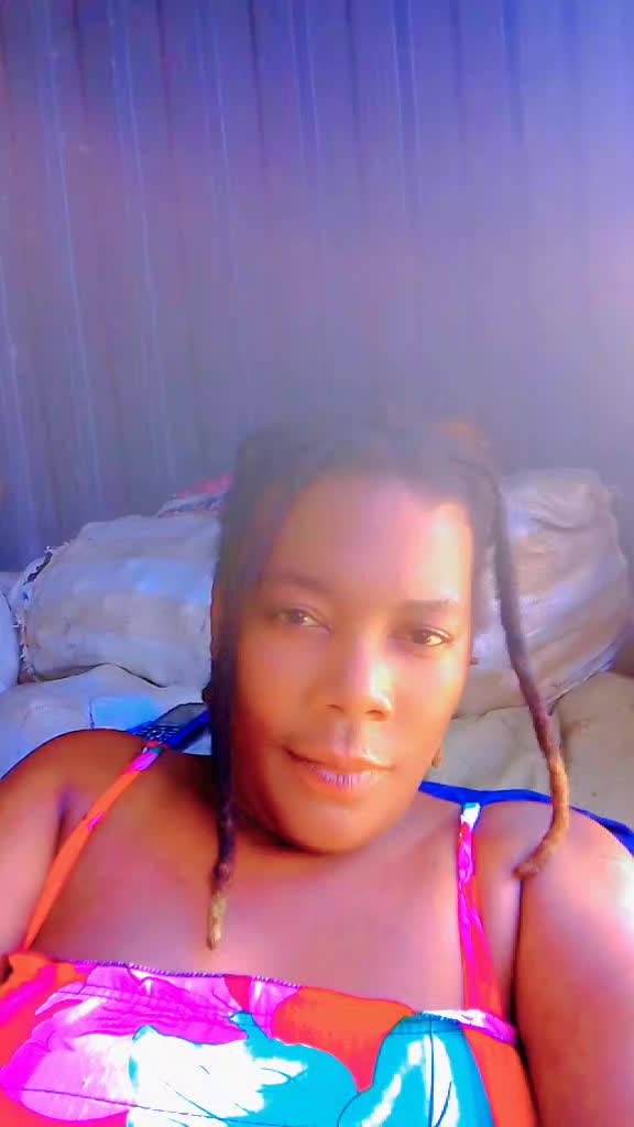 @lolo manman lavi