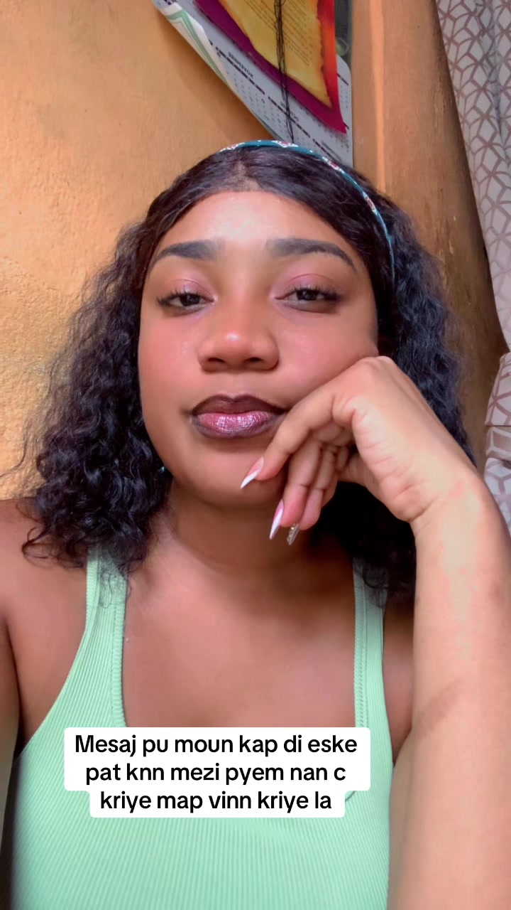 @🦋D’jenn🦋