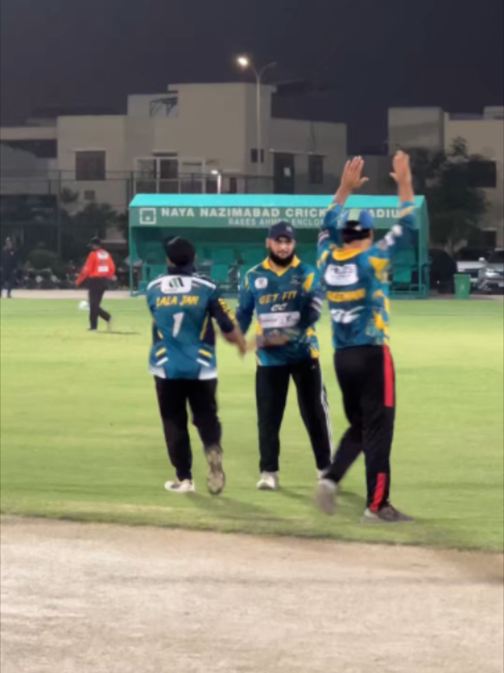 @Escribir Cricket Club