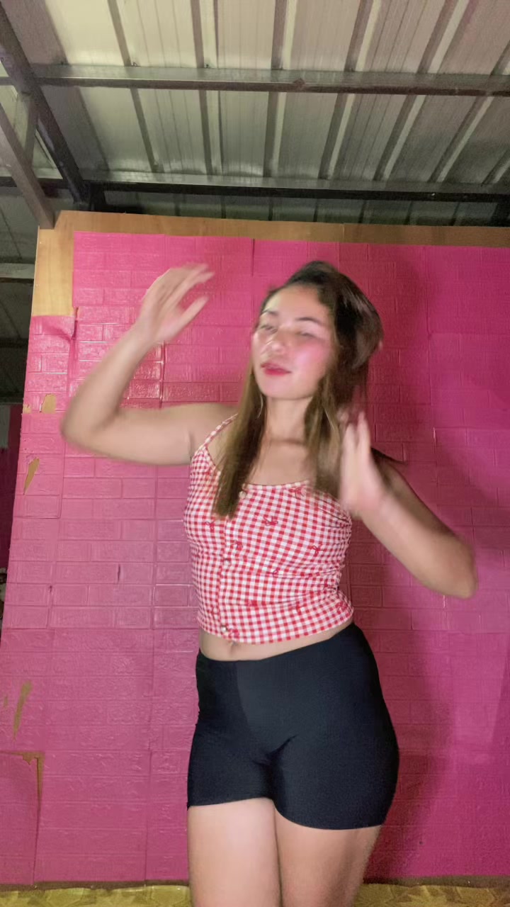 @🦋Angela💫