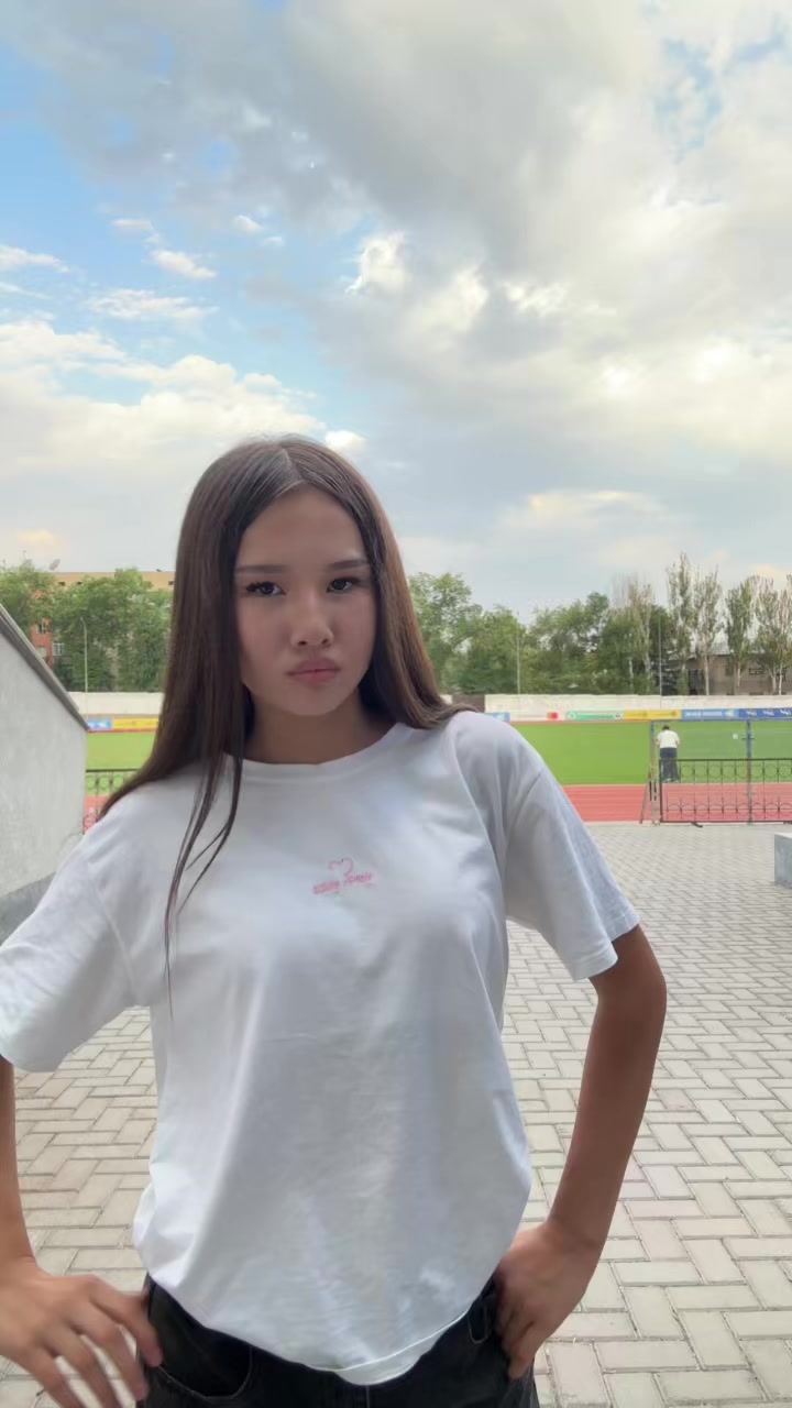 @๐ ๐ฆ ๐ข ๐ง ๐จ ๐ซ ๐ข ๐ฌ