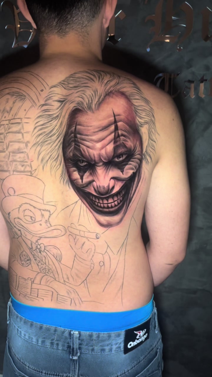 @Vitor Hugo ( Tattoo ) ⚫️