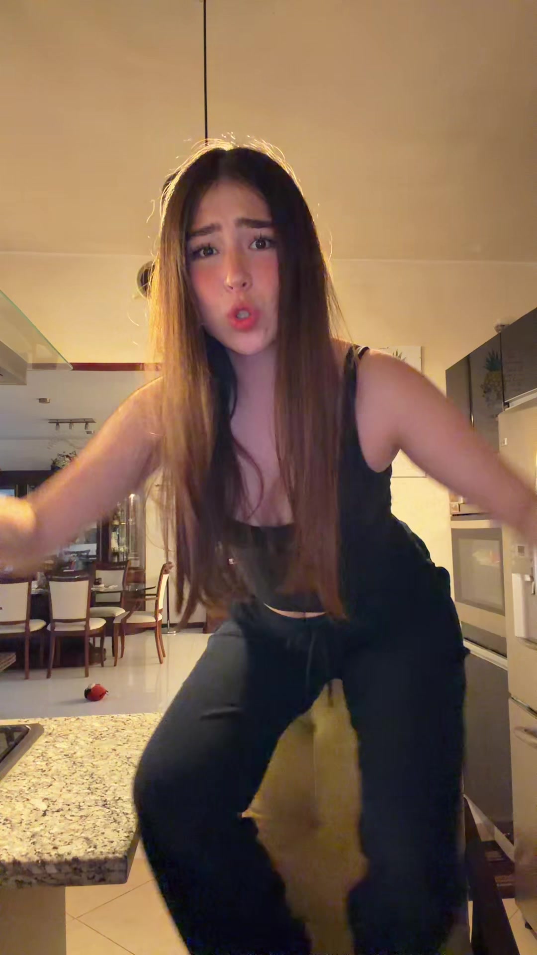 @kamihickman_