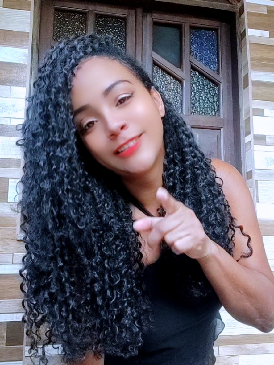 @Lucy a guria do short sexy