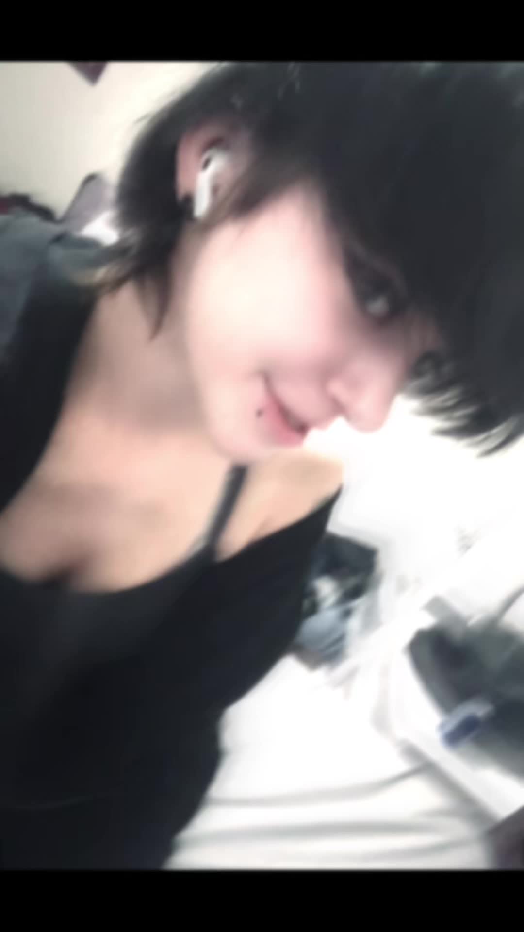 @Sphen