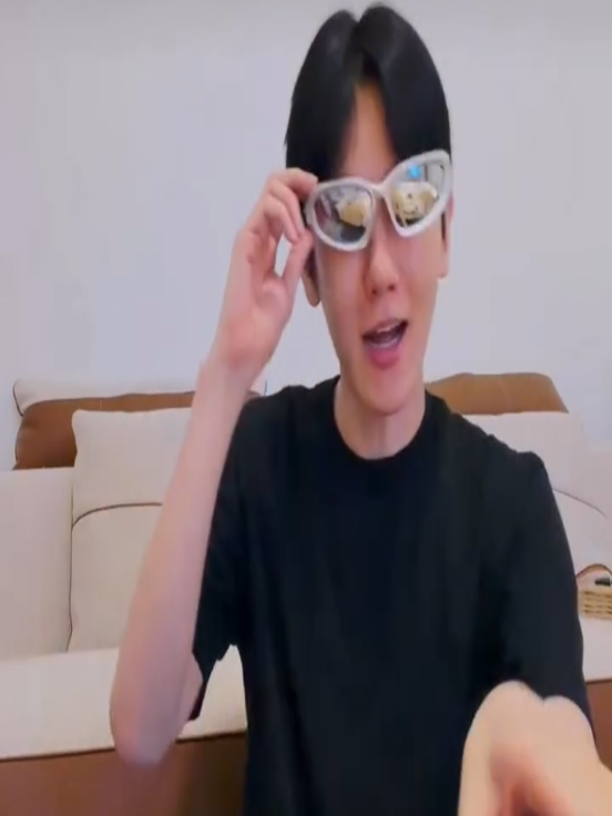 @itsmenisa
