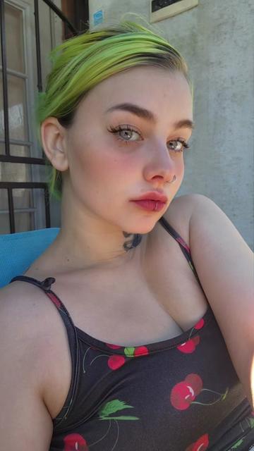 @LeiraKitty