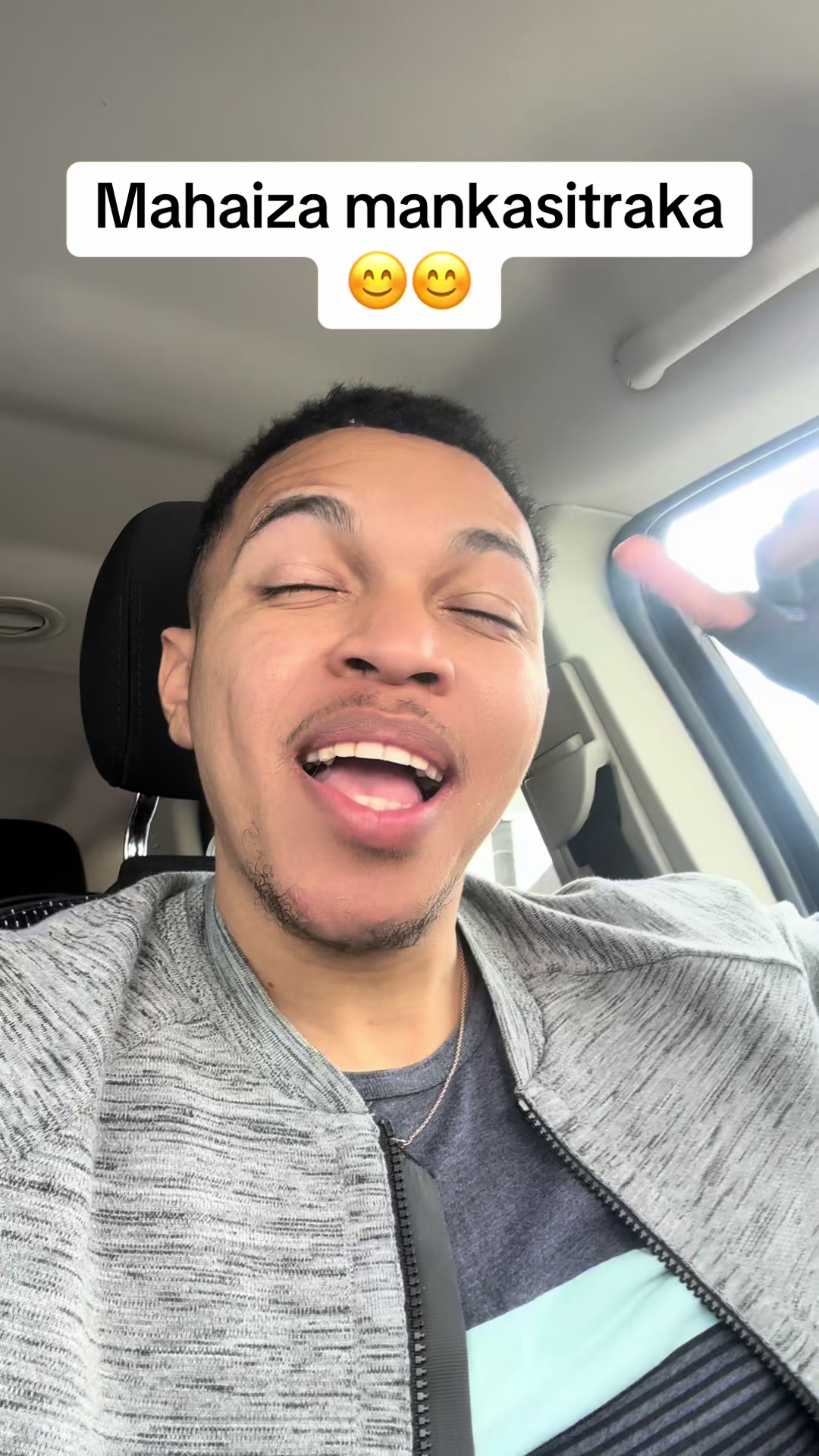 @Philjolitho25