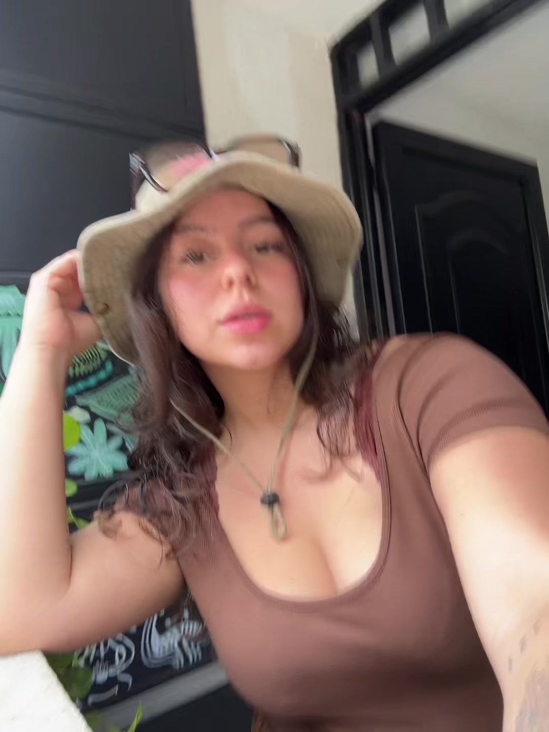 @taniassalazar