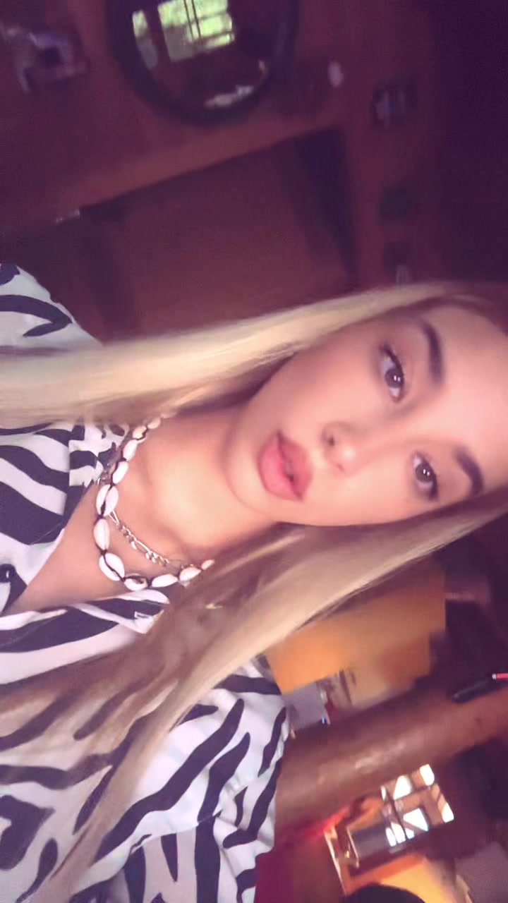 @Élęa.👄🦋