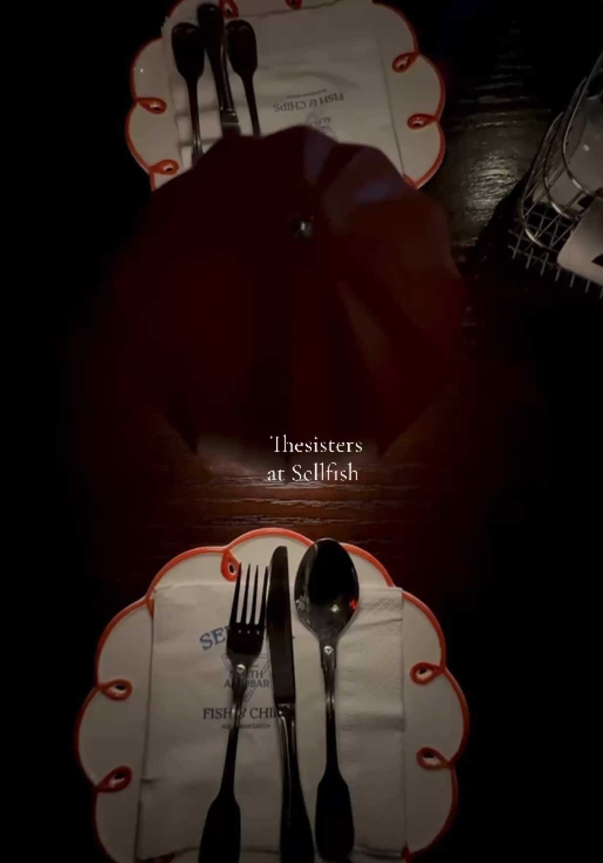 @Thesisters الأخوات