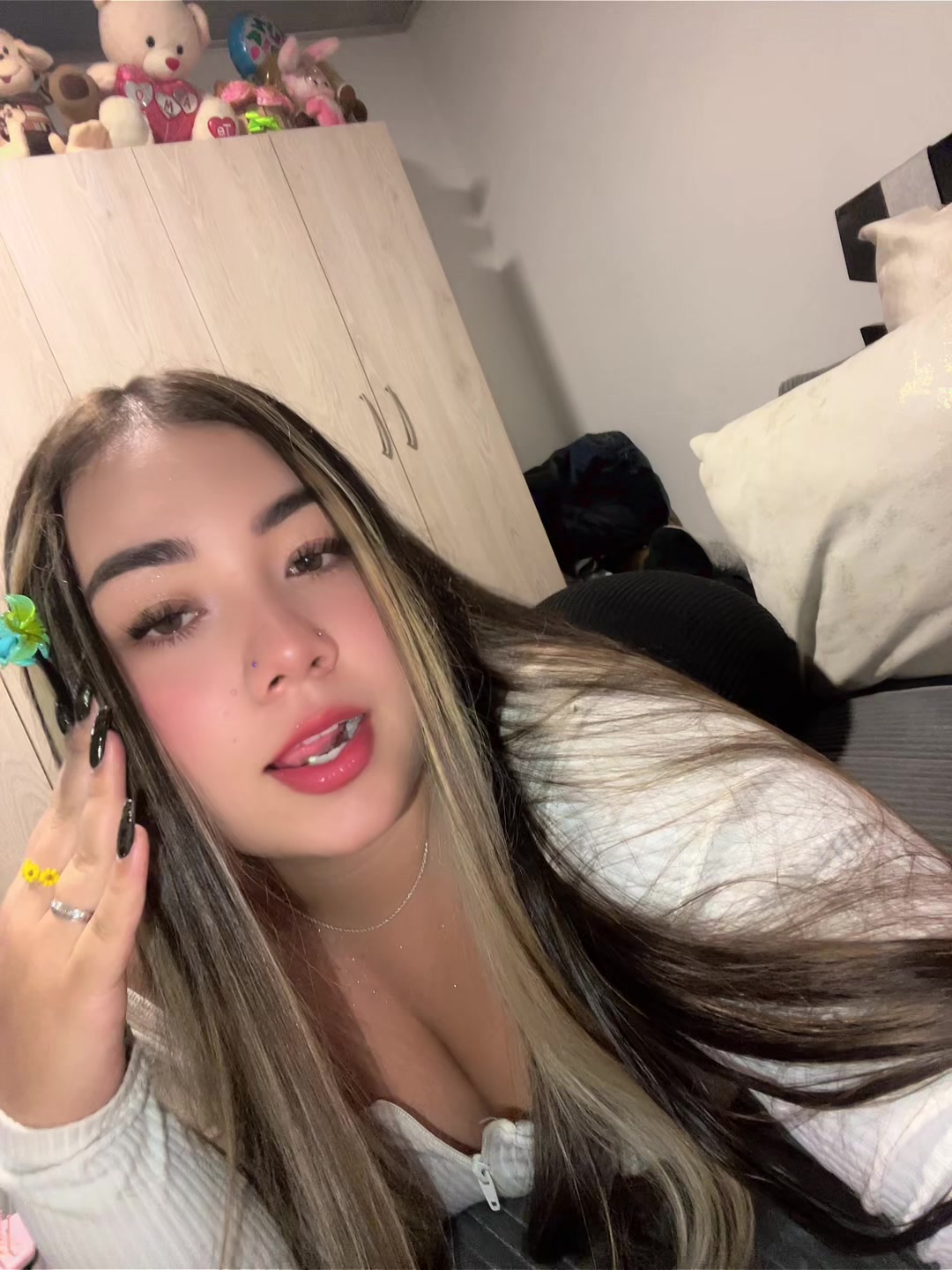 @Nicol Salazar 👑