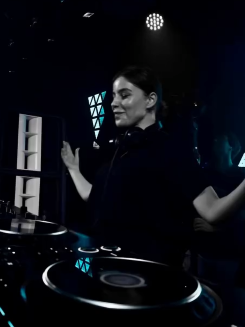 @HOUSE CLASSICS