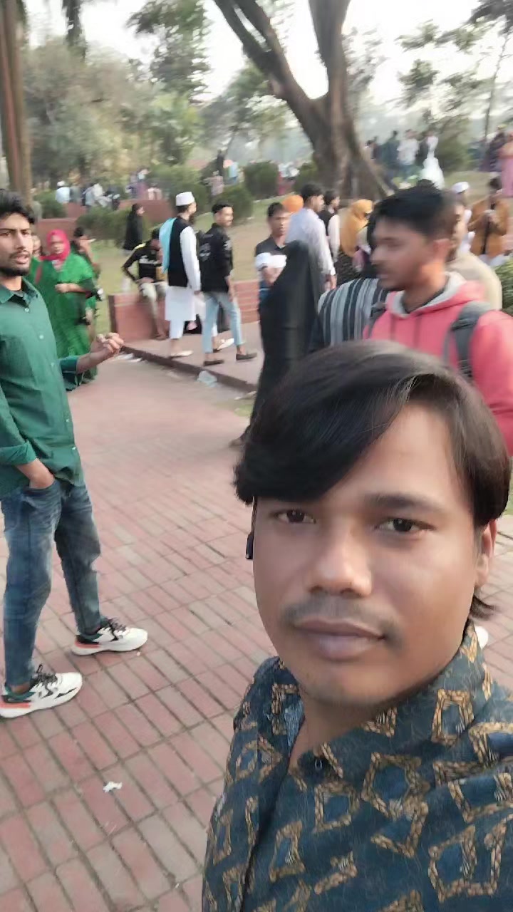 @🥰 .লিজা মনি 🫶
