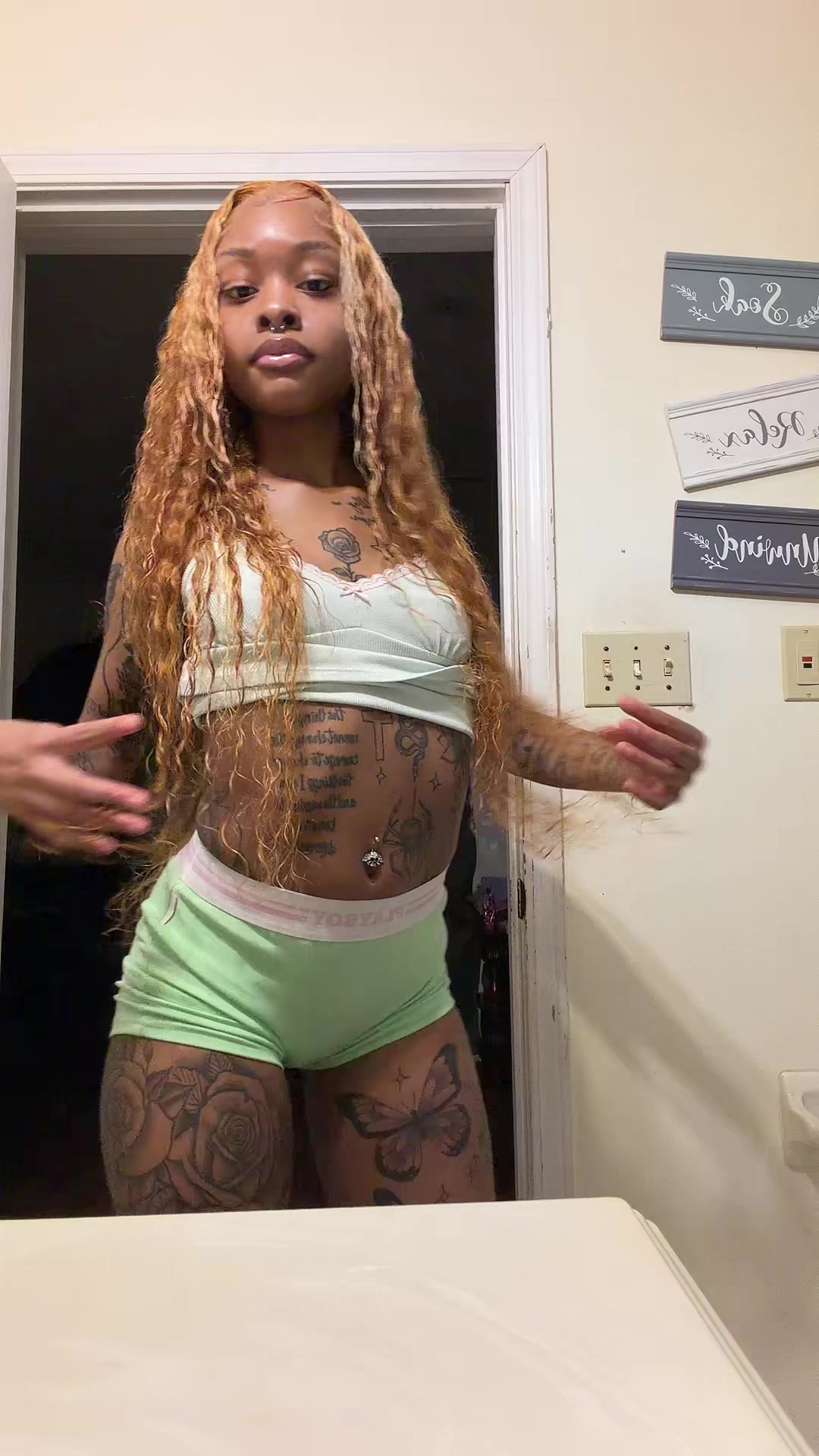 @starkaylaa