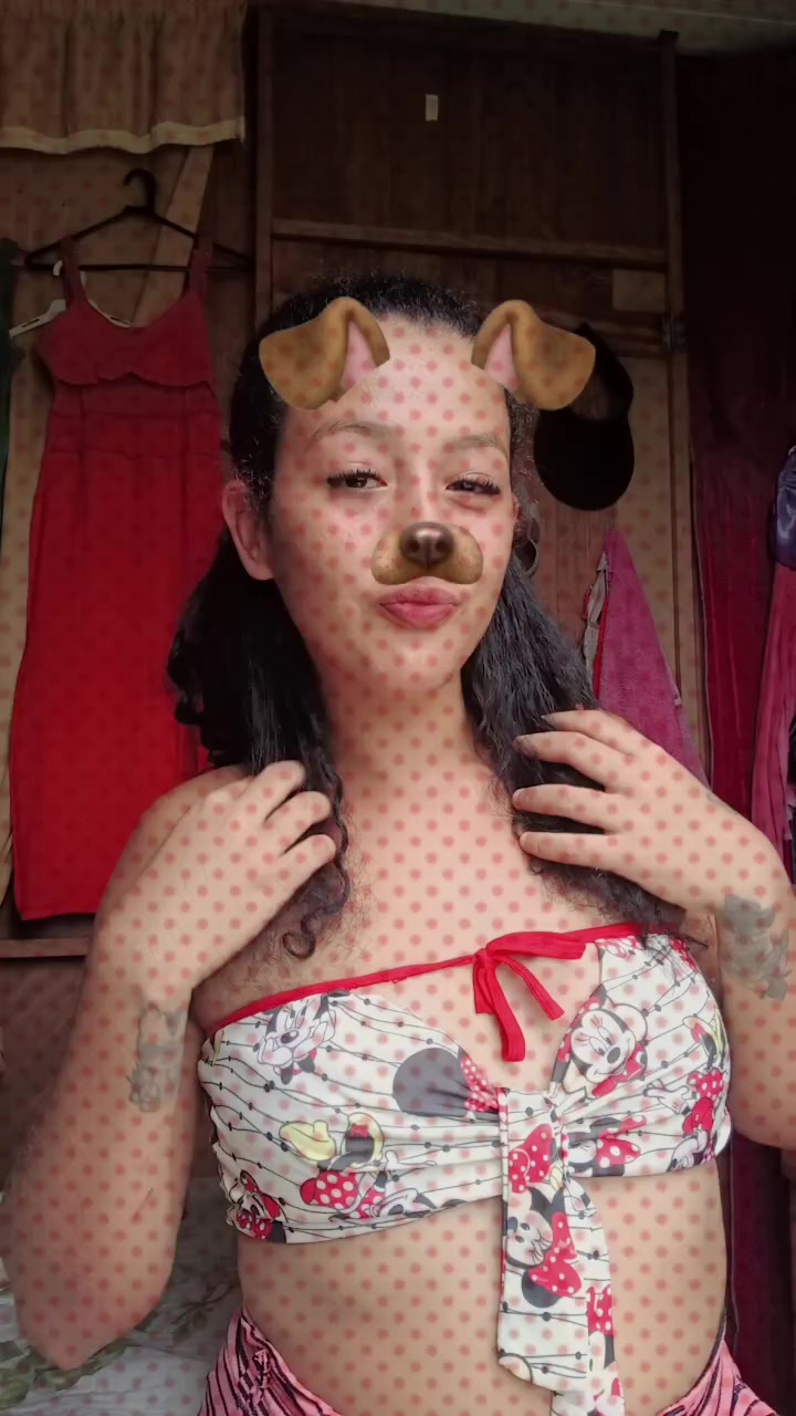 @aniely gomes