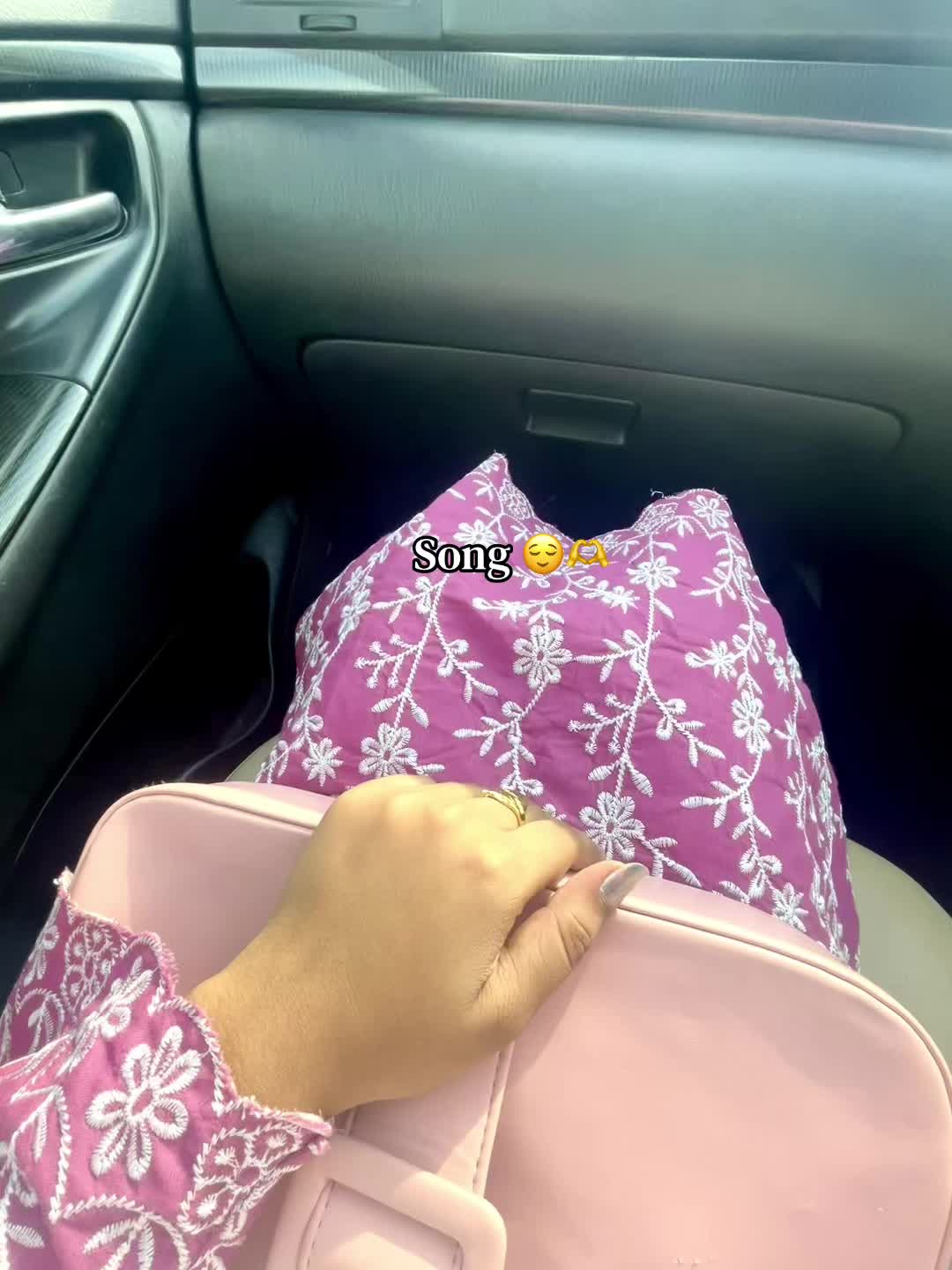 @_MIM>💸