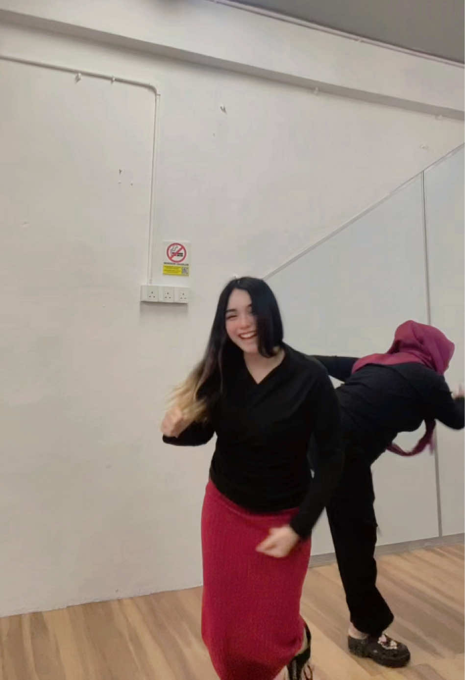 @𝐄 𝐈 𝐘 𝐊 𝐀