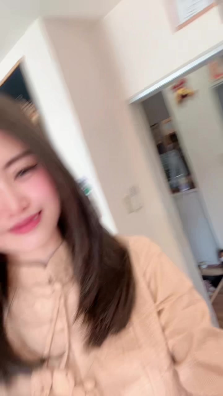 @Ella
