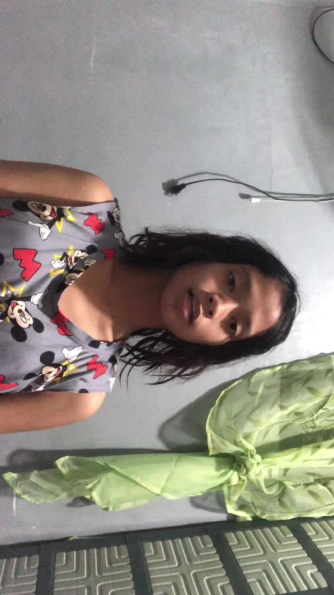 @d