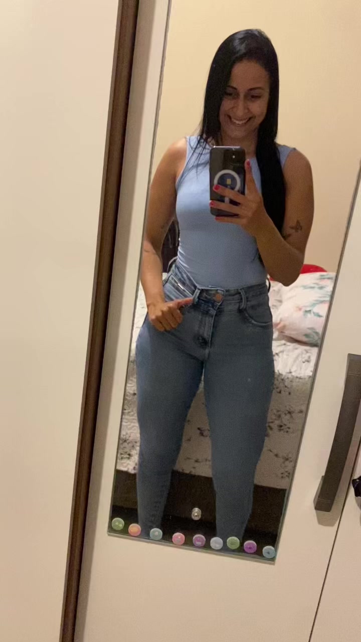 @Débora