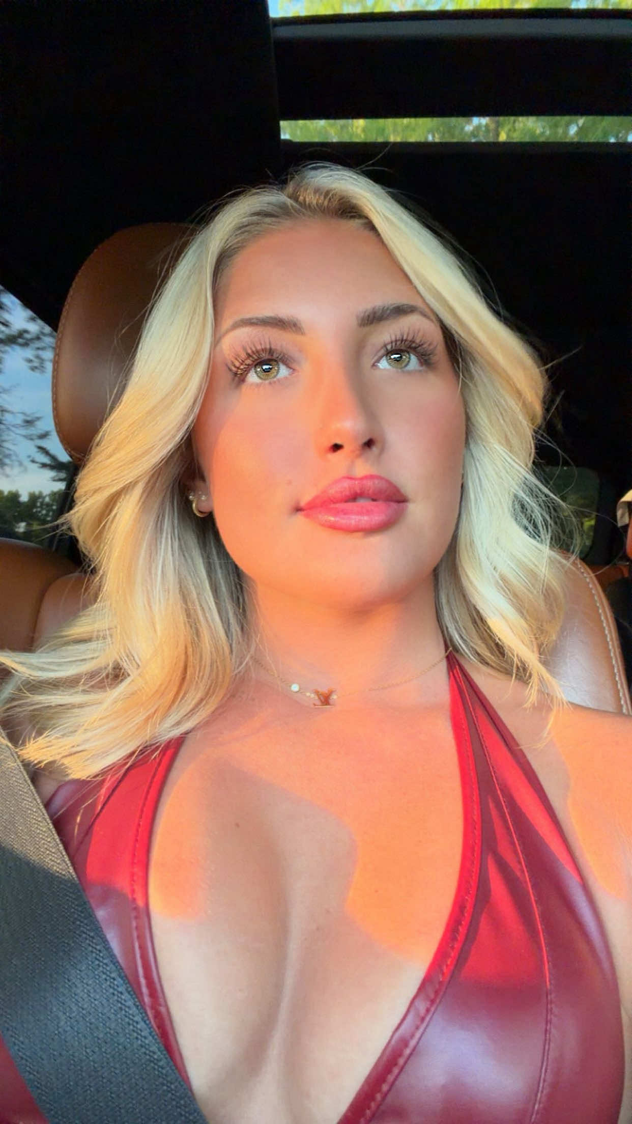 @M A Z R Y A N N