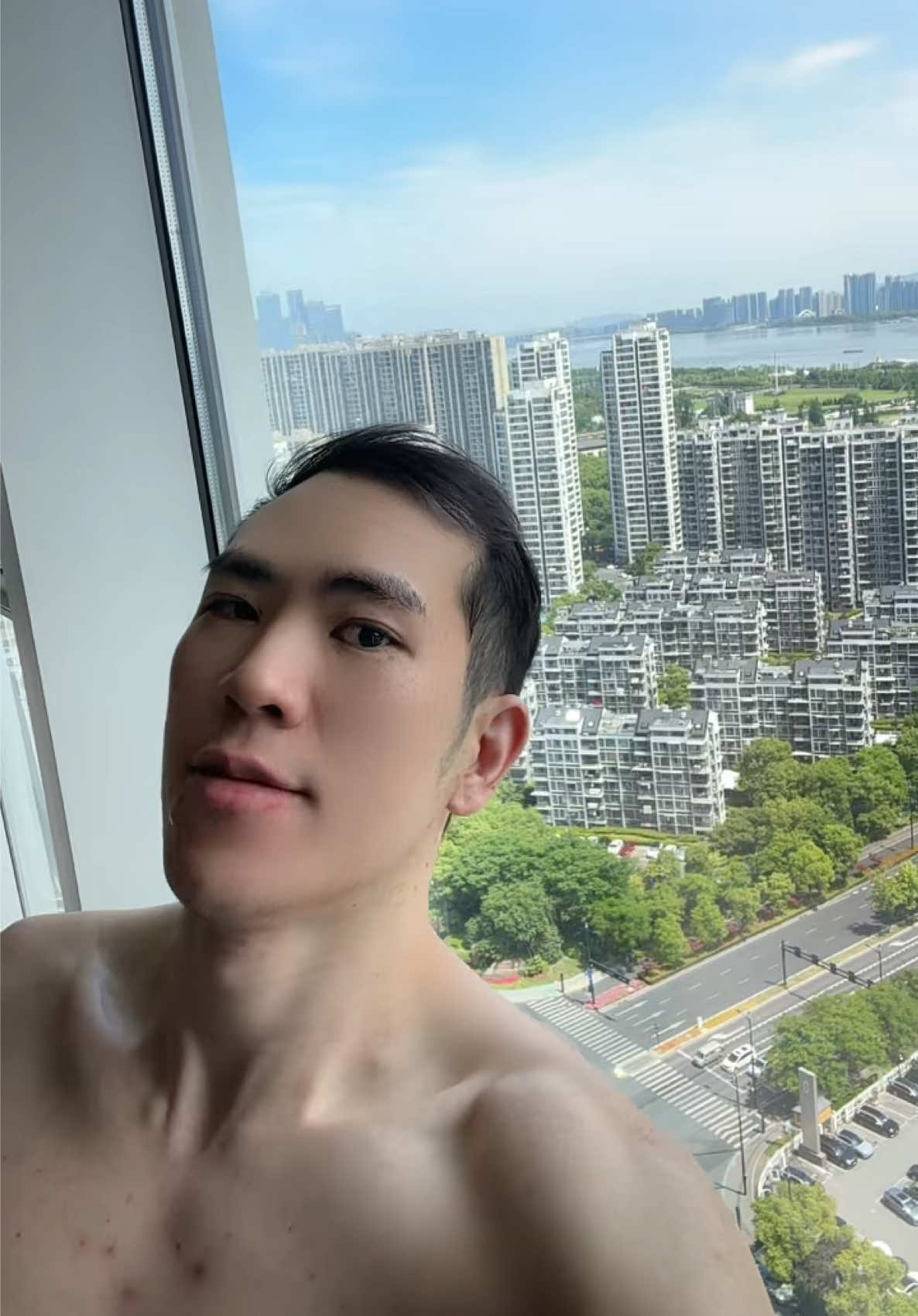@Peach Auejirakarn