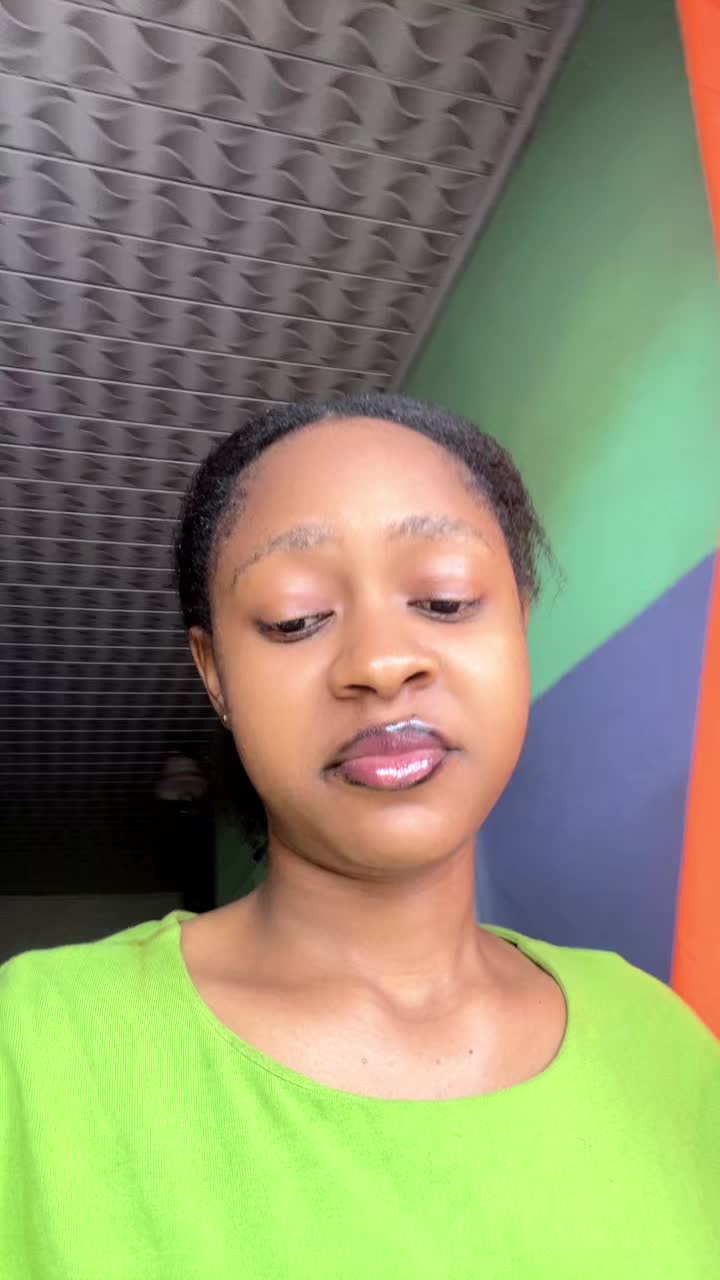 @chucaroline