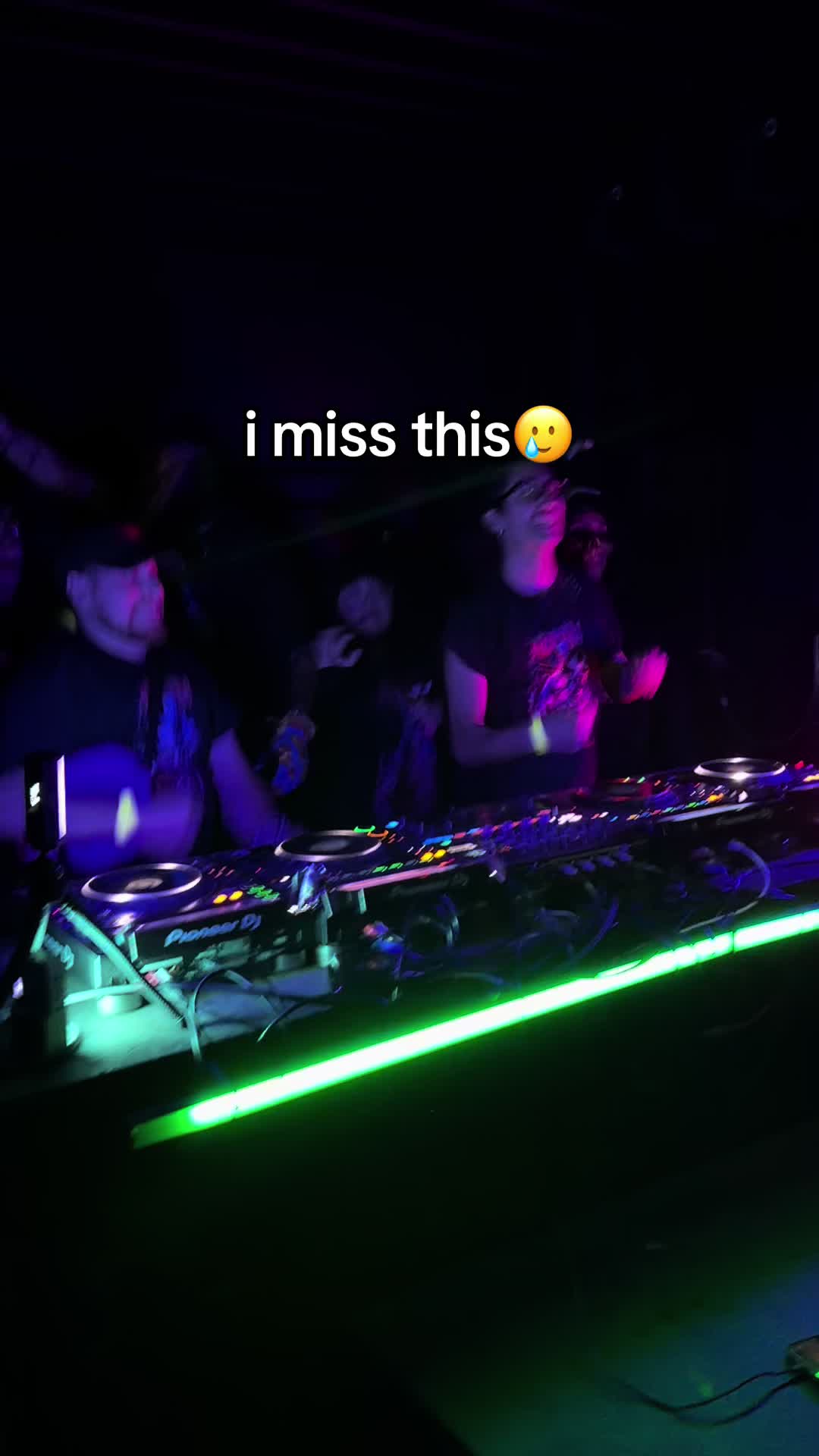 @Melody🍬🎵