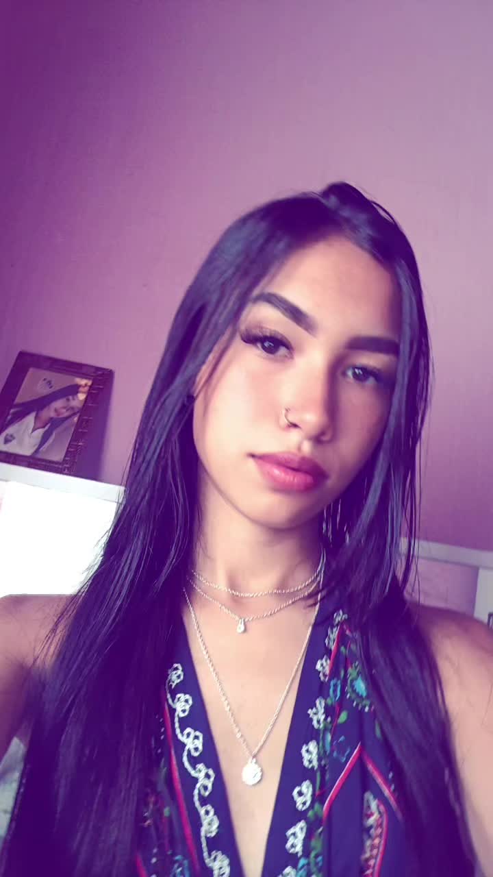 @L.L🖤👑