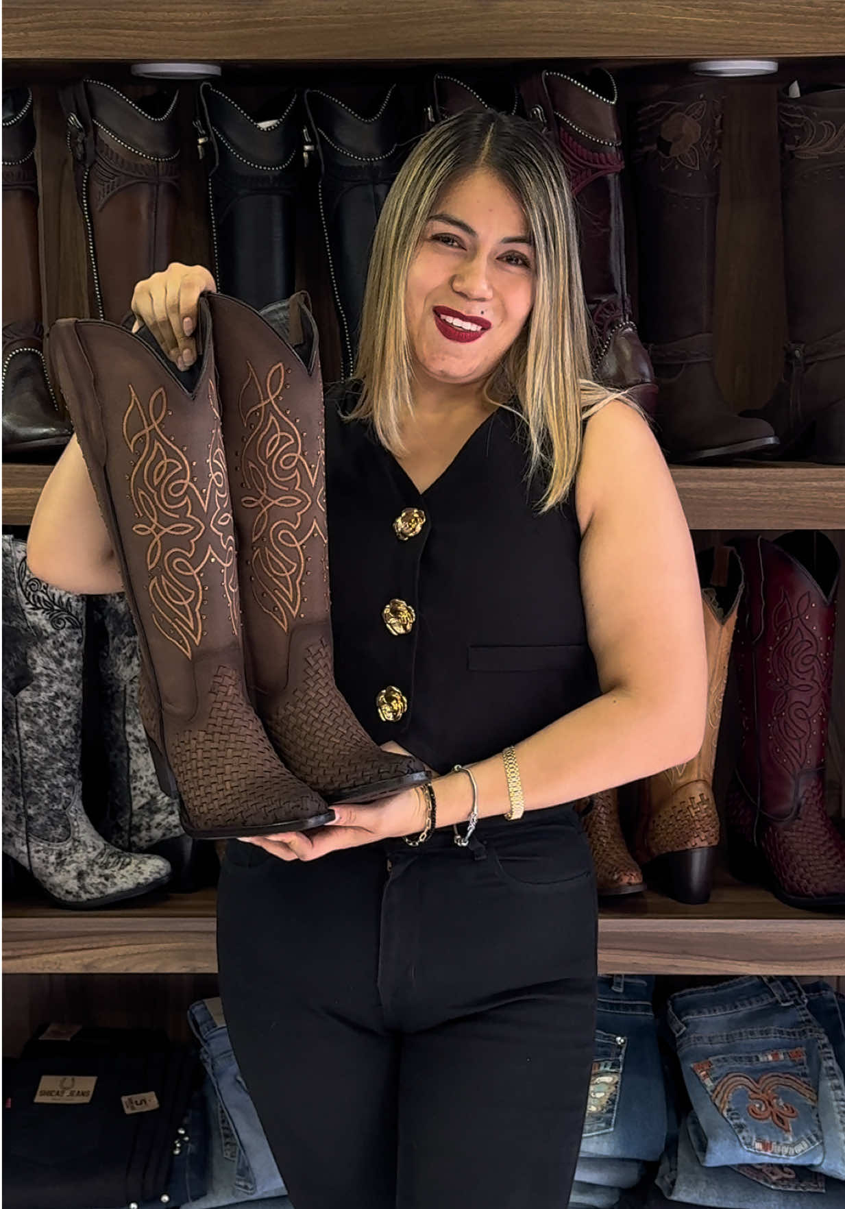 @ACOST BOOTS