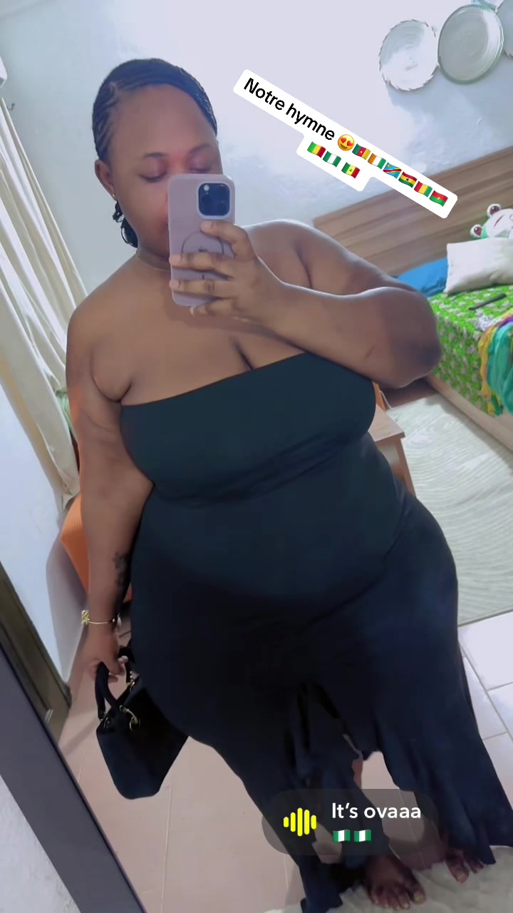 @Baddie apoutchou 😍🍑🍇