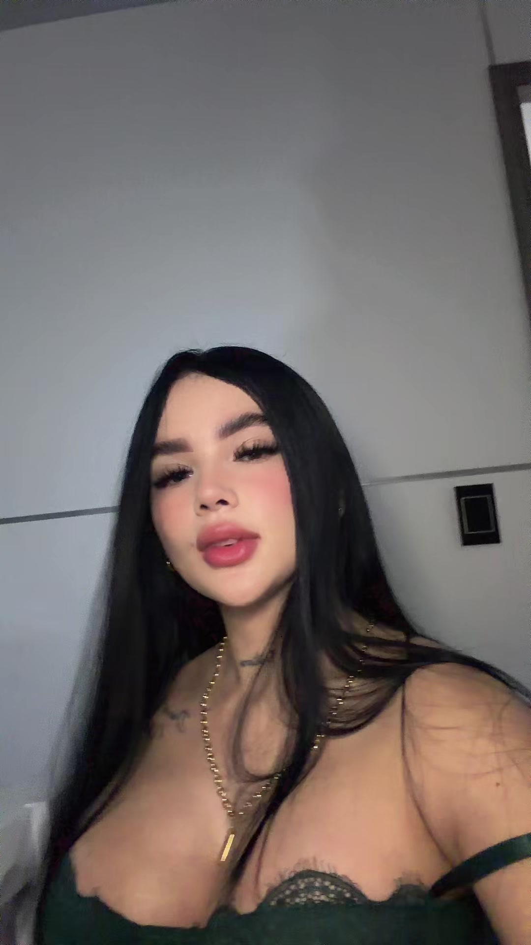 @Emily Ferrer😻🚀