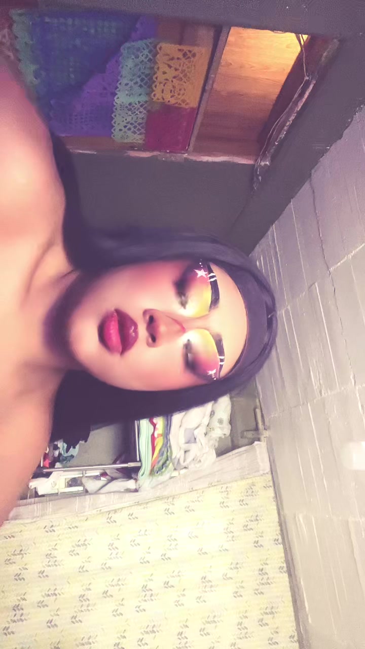 @foxxxy Doll🐝