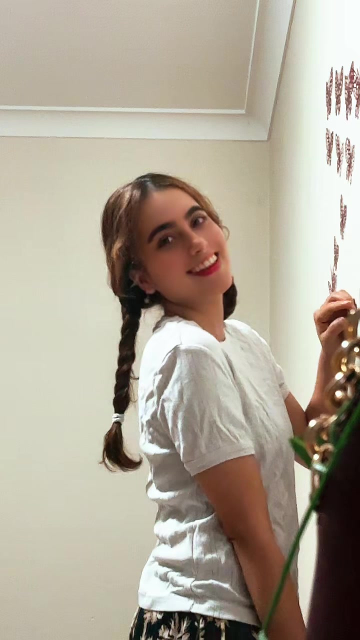 @💫