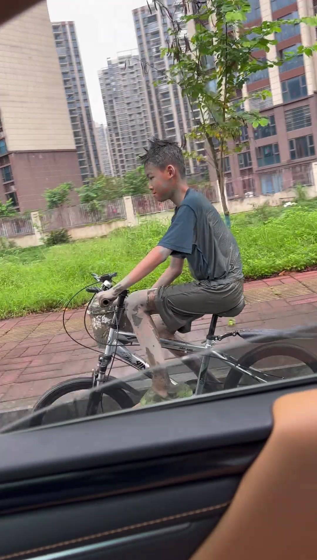 @啊痴
