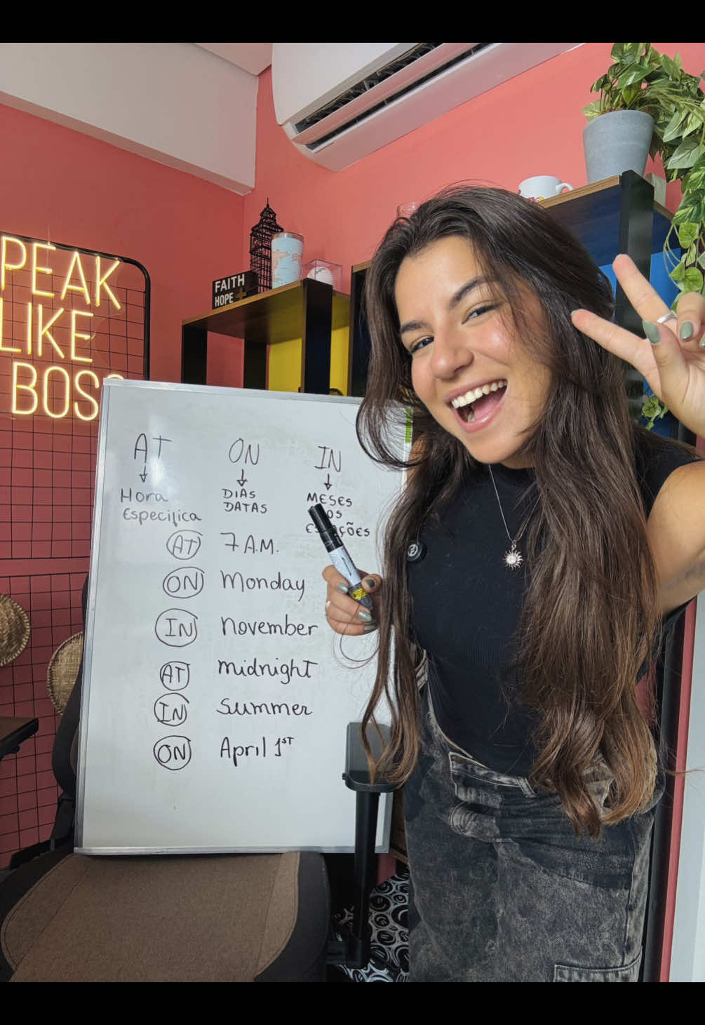 @Lara Tavares - Ingl&ecirc;s online