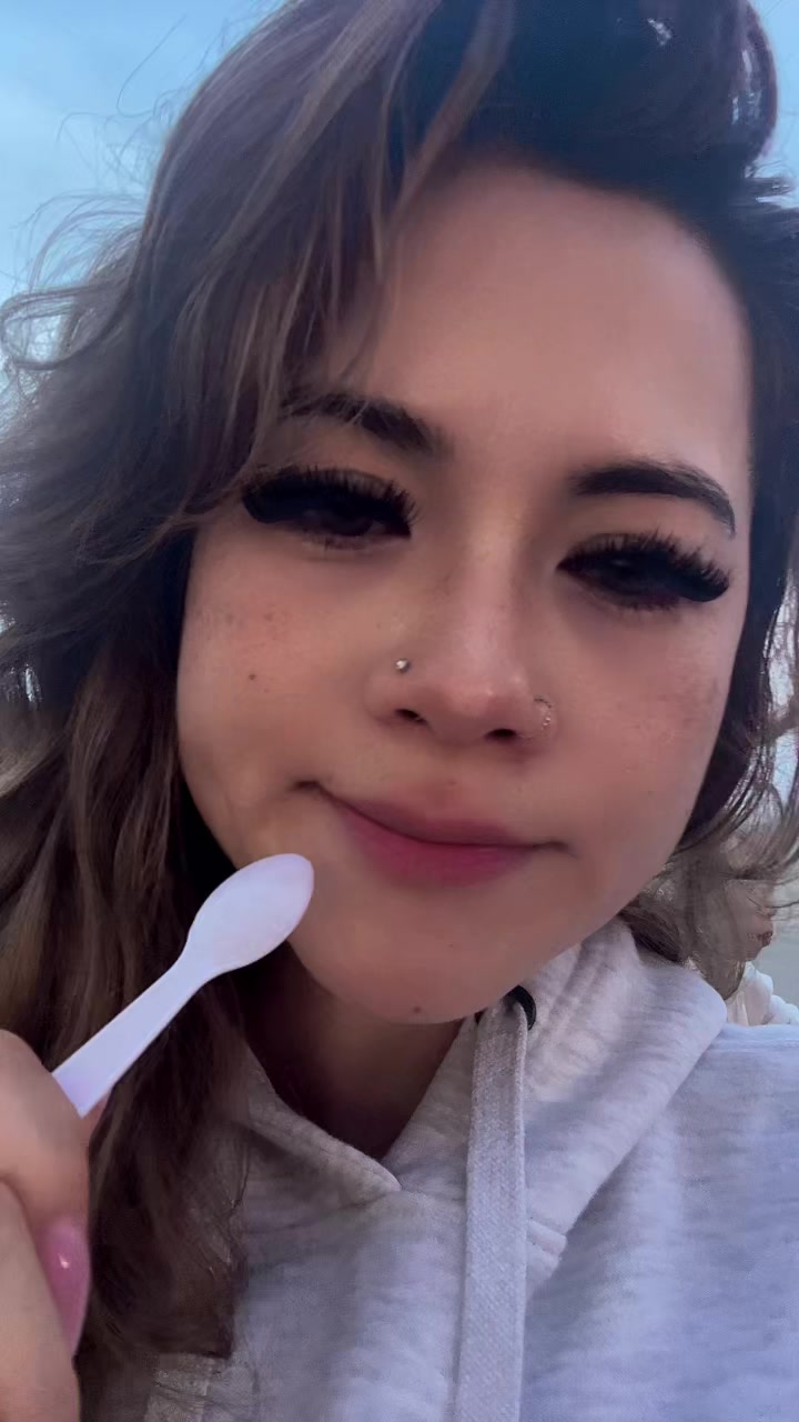 @Candy 🍭