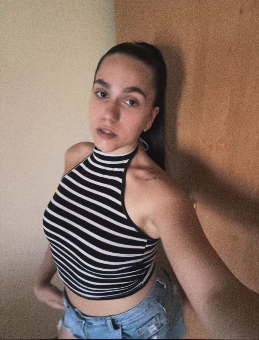@𝔍
