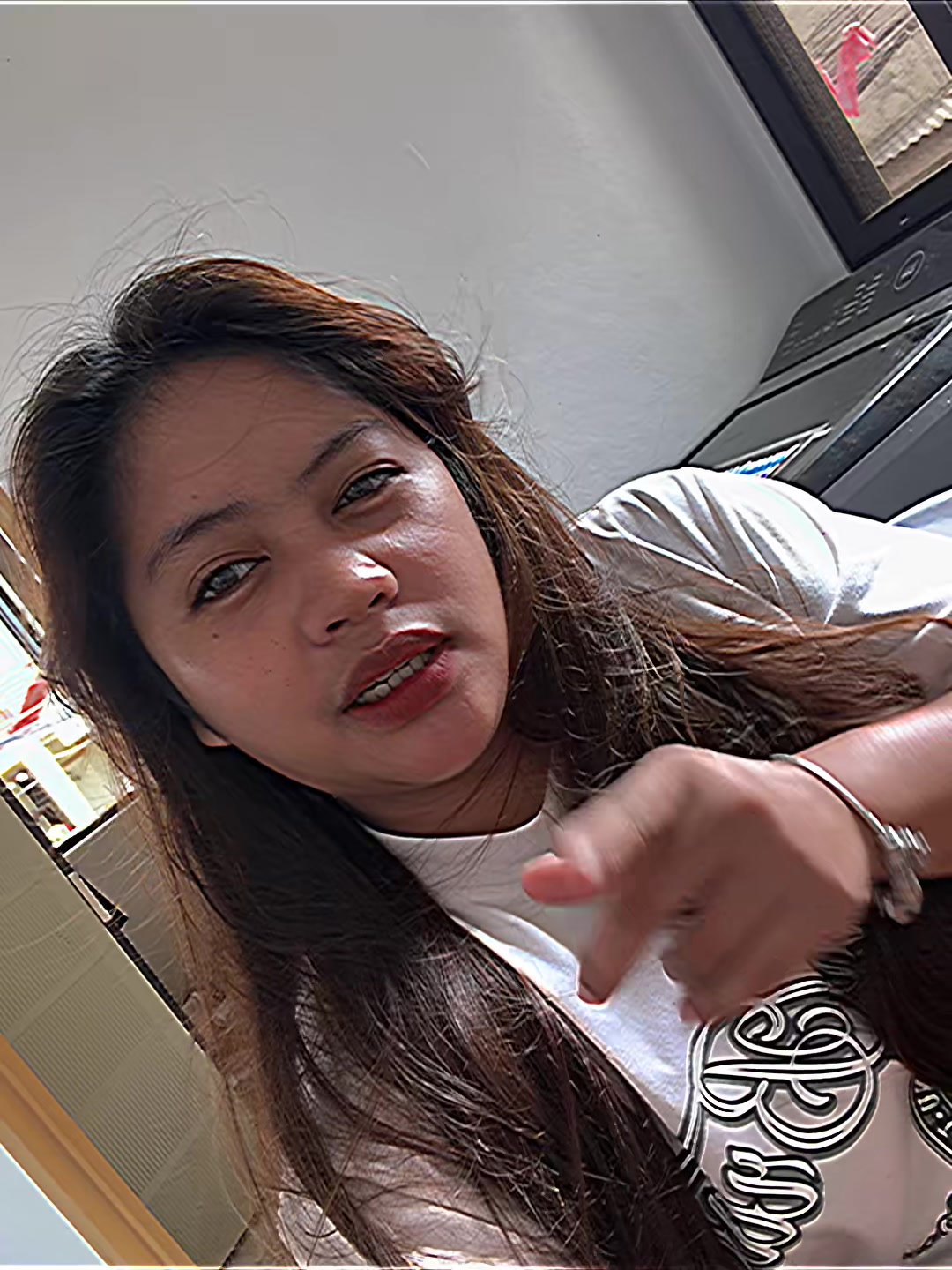 @Mae-licious