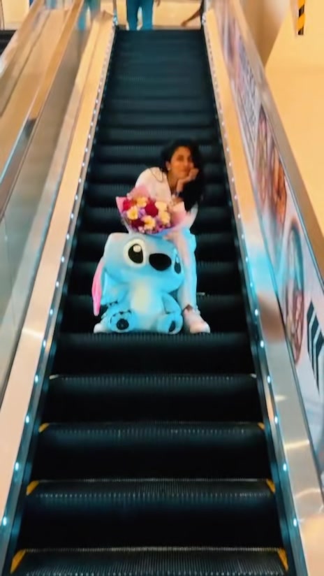 @shstsithu 🦢❤️🐼🇱🇰