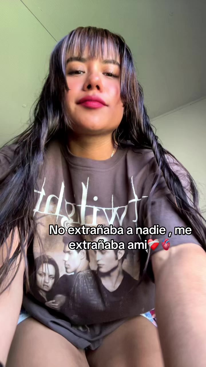 @J-🦋