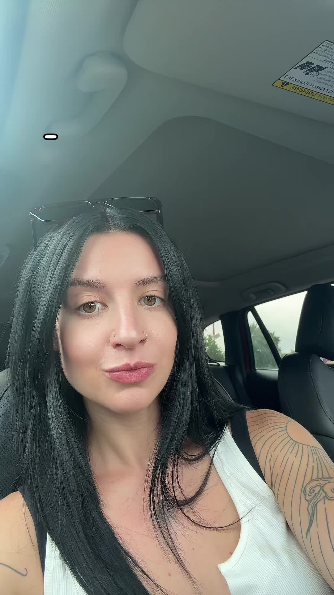 @pineappleprincess_37