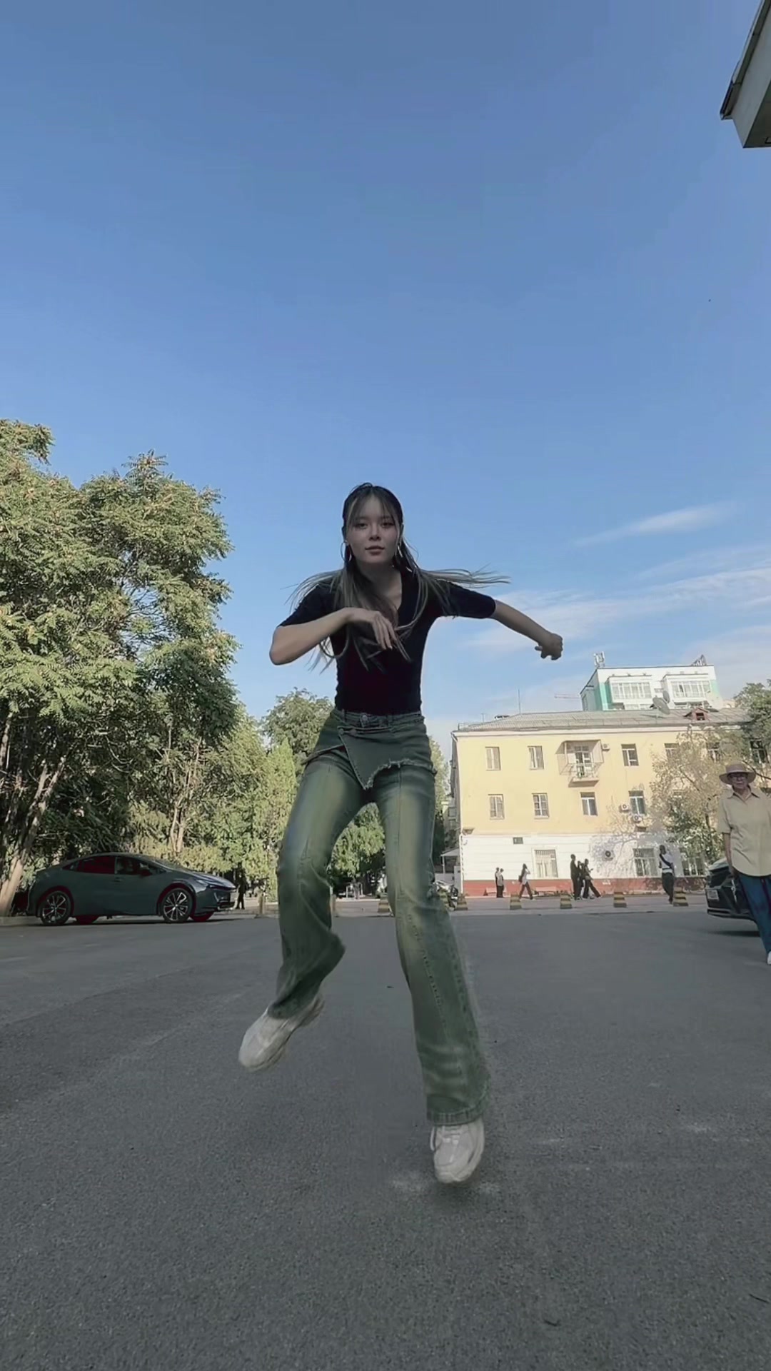 @Sana