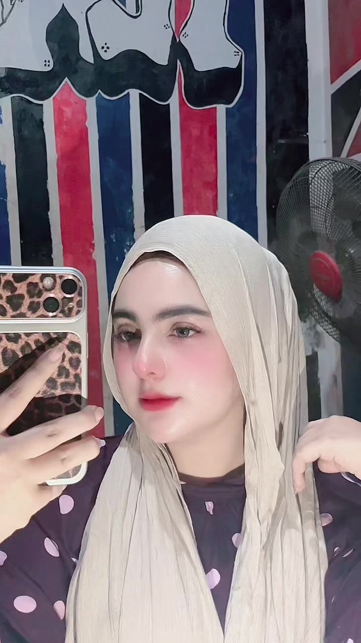 @momyzee_🦄